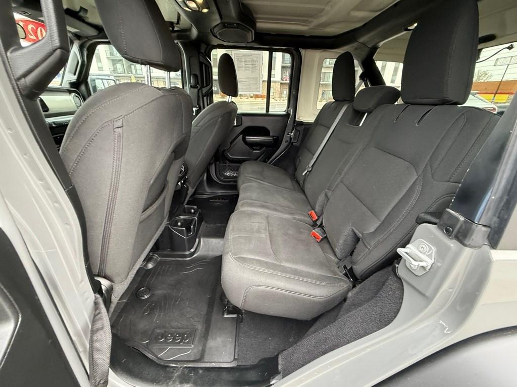 Jeep Wrangler Unlimited Willys 4x4 2021