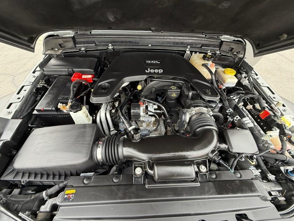 Jeep Wrangler Unlimited Willys 4x4 2021