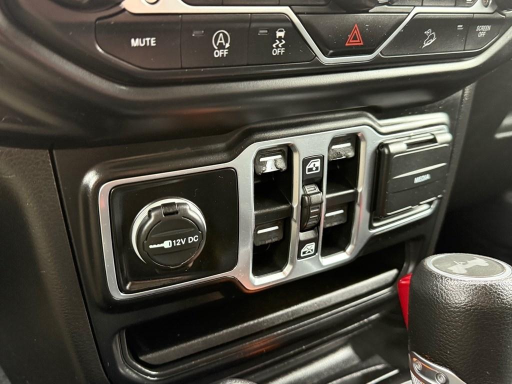 Jeep Wrangler Unlimited Willys 4x4 2021