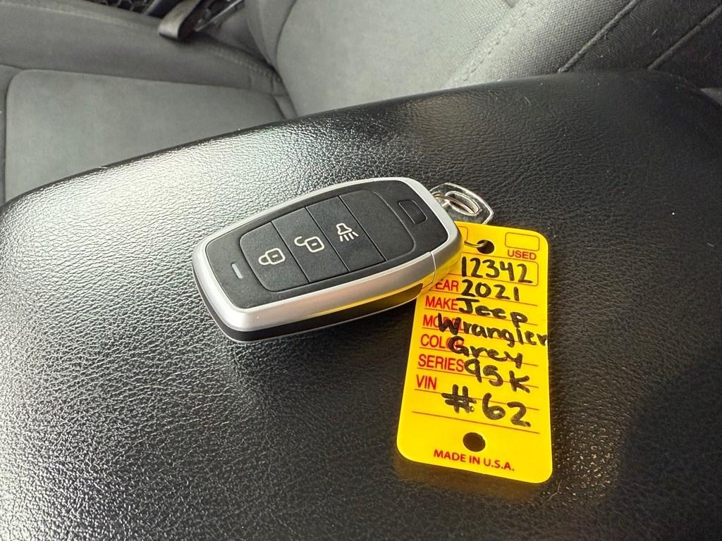 Jeep Wrangler Unlimited Willys 4x4 2021