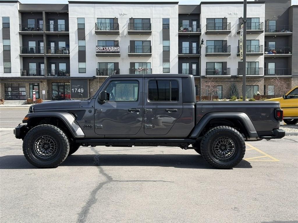 Jeep Gladiator Freedom 4x4 2023