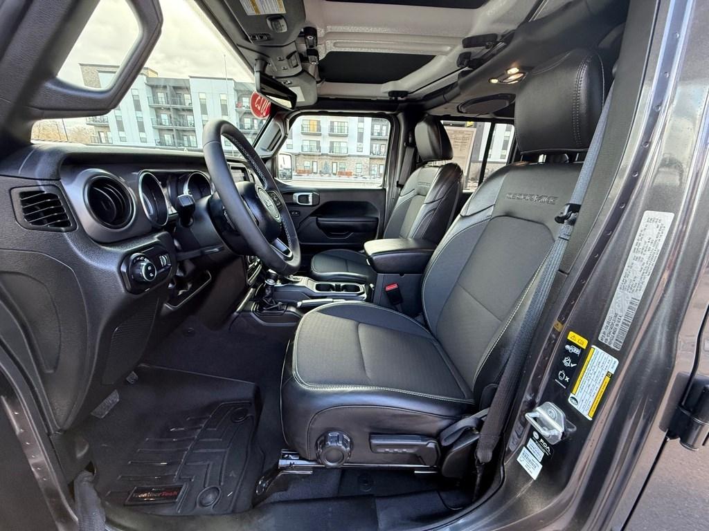 Jeep Gladiator Freedom 4x4 2023