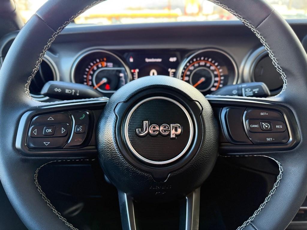 Jeep Gladiator Freedom 4x4 2023