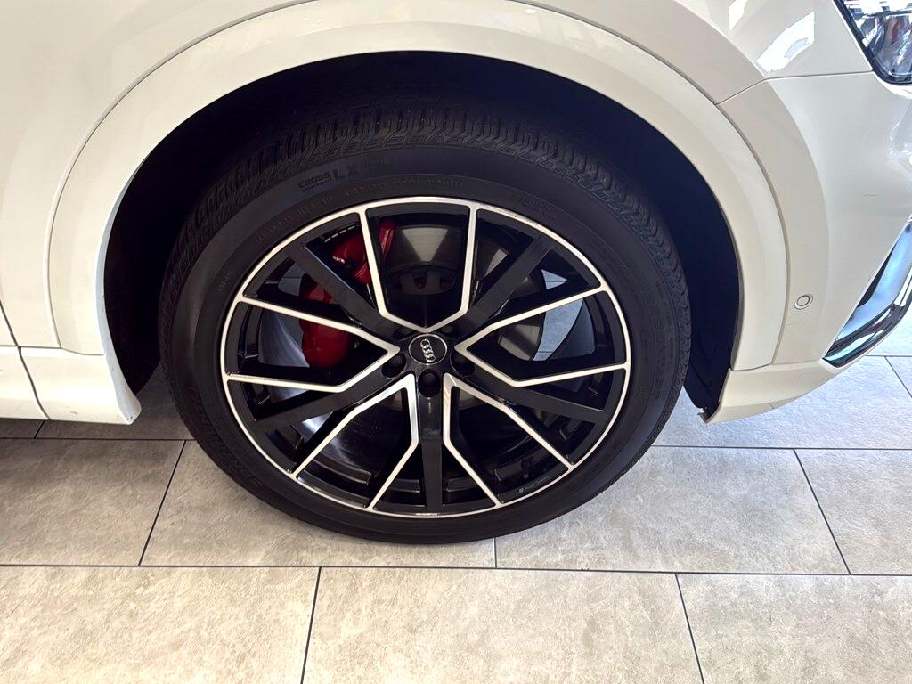 Audi Q8 Prestige 55 TFSI quattro 2019 Audi Q8 Prestige 55 TFSI quattro 2019