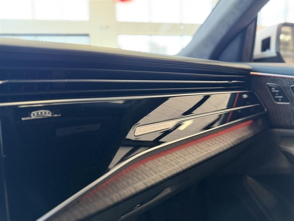 Audi Q8 Prestige 55 TFSI quattro 2019