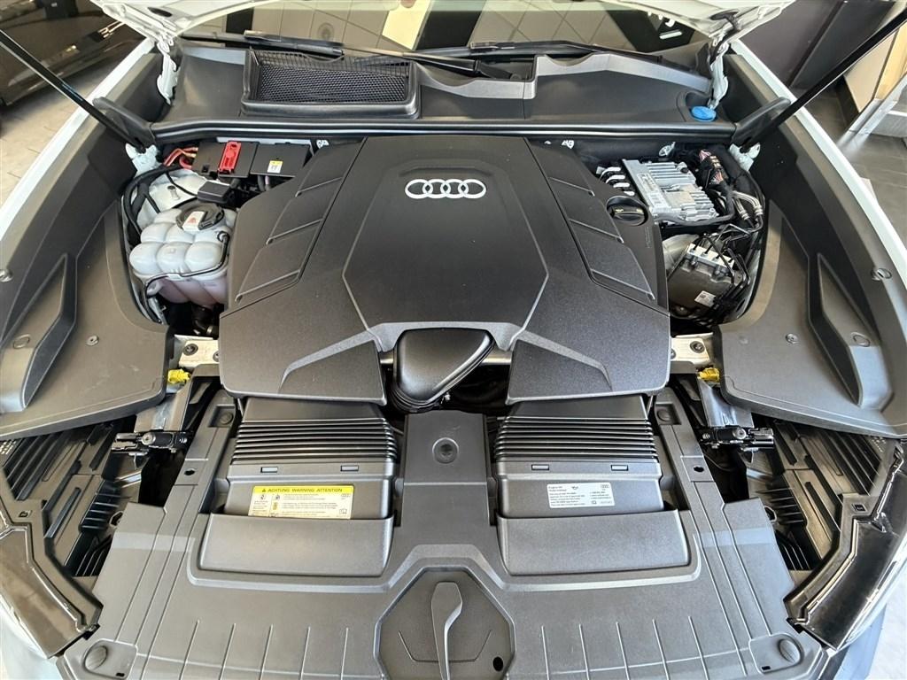 Audi Q8 Prestige 55 TFSI quattro 2019