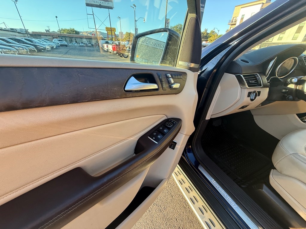 Mercedes-Benz GLS GLS 450 4MATIC SUV 2017