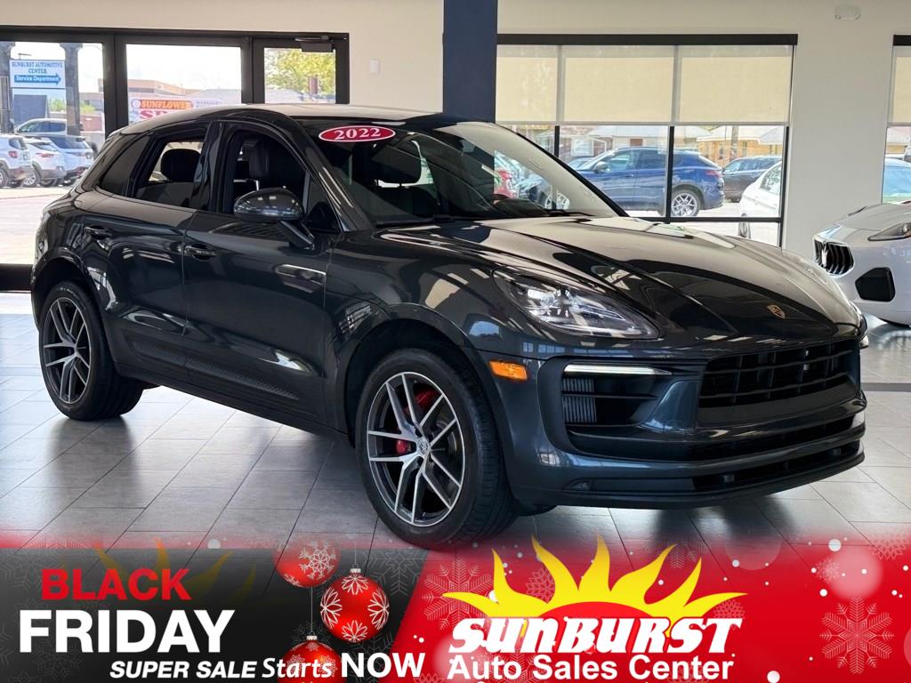 2022 Porsche Macan S AWD