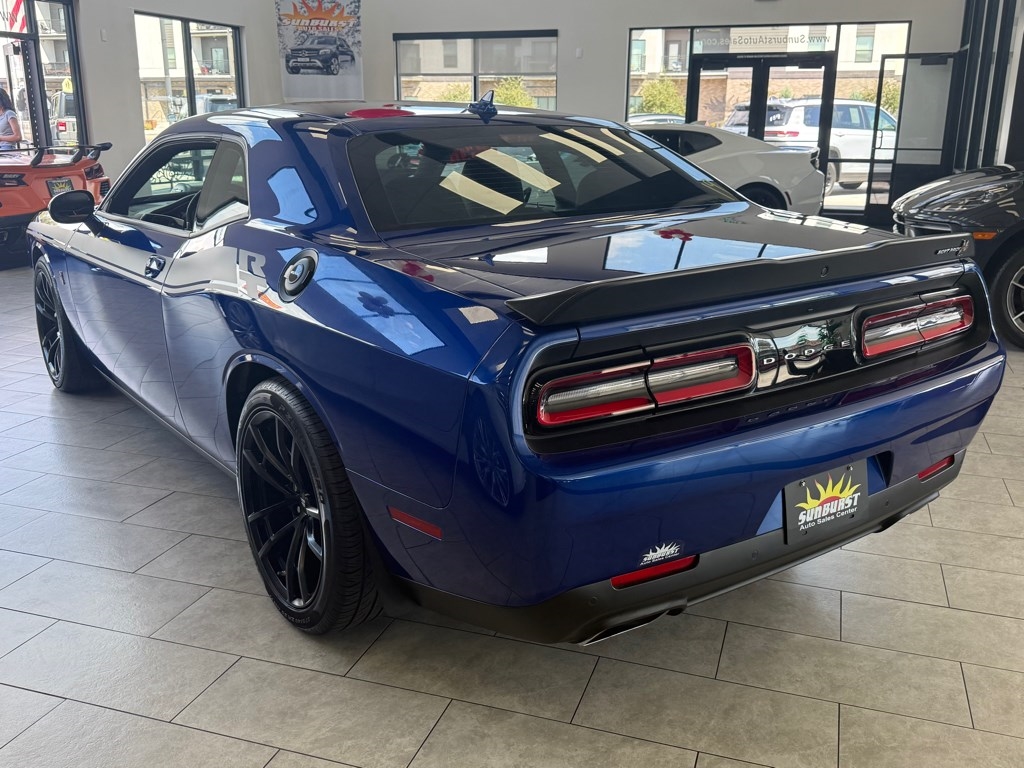 Dodge Challenger R/T Scat Pack RWD 2022 Dodge Challenger R/T Scat Pack RWD 2022