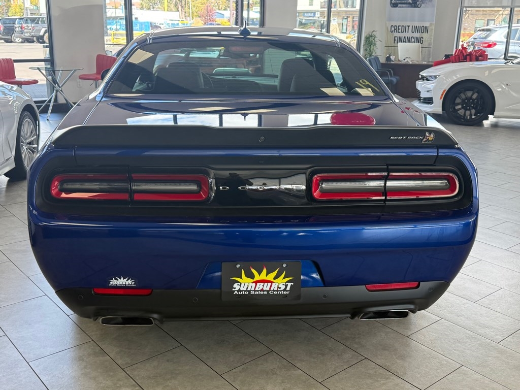 Dodge Challenger R/T Scat Pack RWD 2022 Dodge Challenger R/T Scat Pack RWD 2022