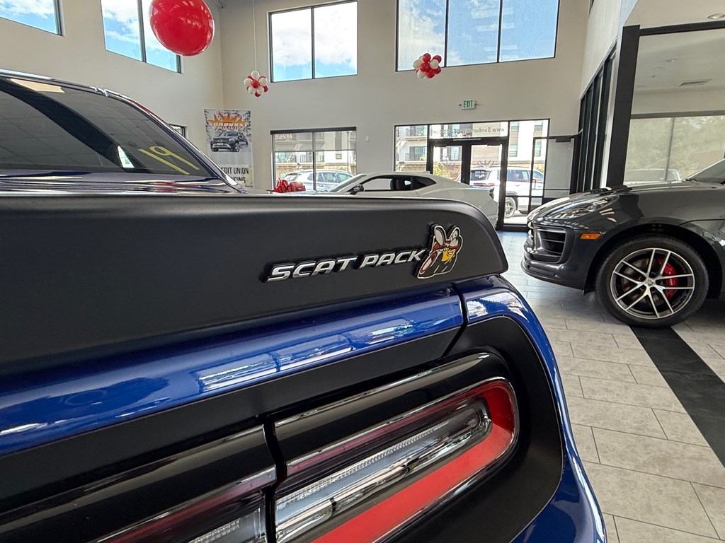 Dodge Challenger R/T Scat Pack RWD 2022 Dodge Challenger R/T Scat Pack RWD 2022
