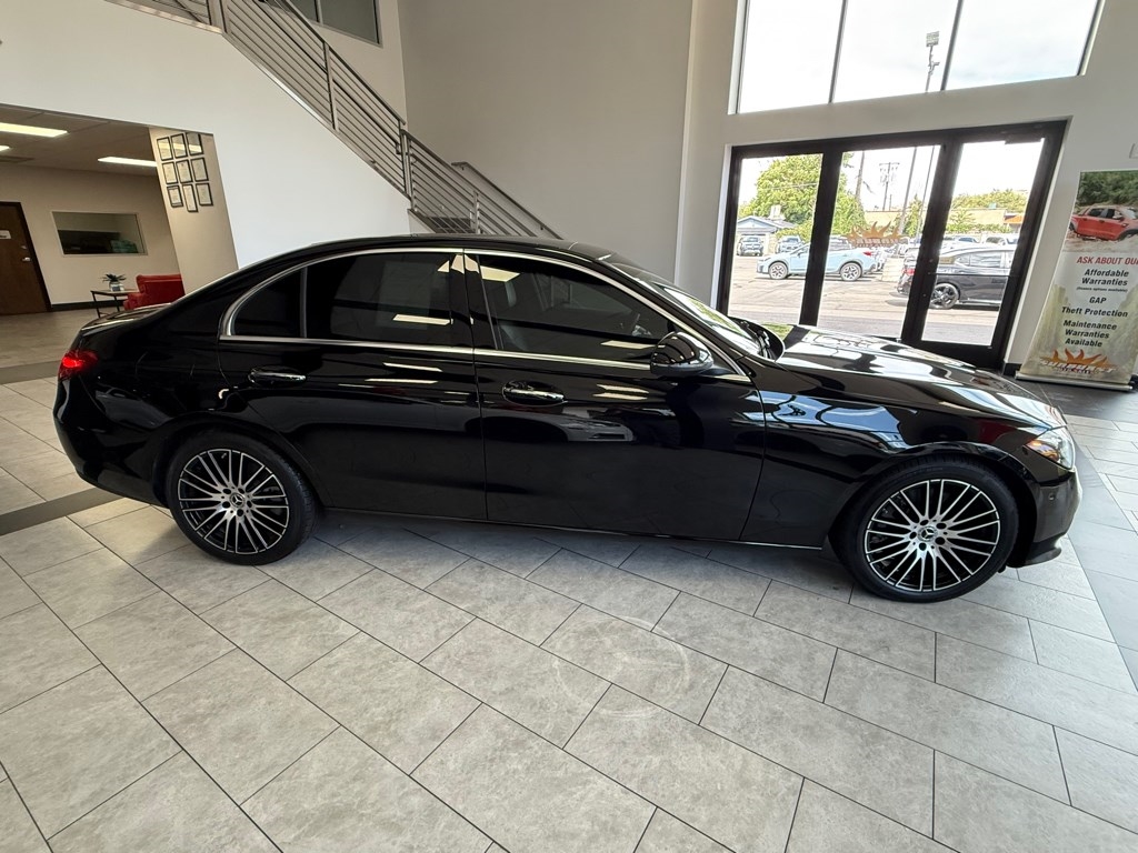 Mercedes-Benz C-Class C 300 4MATIC Sedan 2025 Mercedes-Benz C-Class C 300 4MATIC Sedan 2025