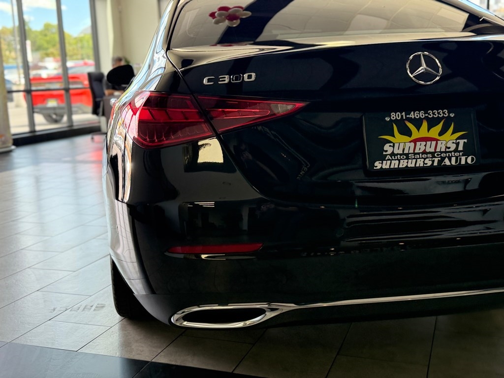 Mercedes-Benz C-Class C 300 4MATIC Sedan 2025 Mercedes-Benz C-Class C 300 4MATIC Sedan 2025