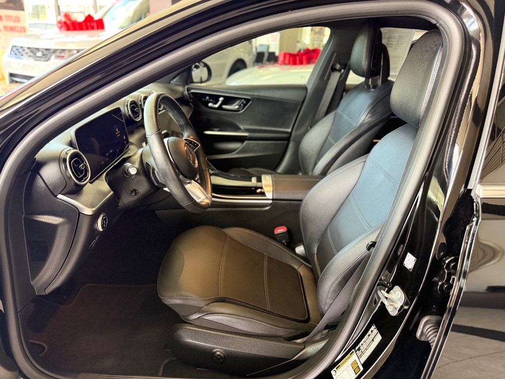 Mercedes-Benz C-Class C 300 4MATIC Sedan 2025 Mercedes-Benz C-Class C 300 4MATIC Sedan 2025