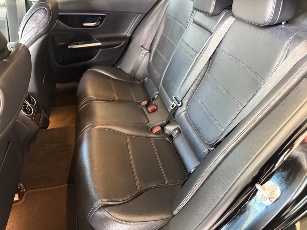 Mercedes-Benz C-Class C 300 4MATIC Sedan 2025 Mercedes-Benz C-Class C 300 4MATIC Sedan 2025