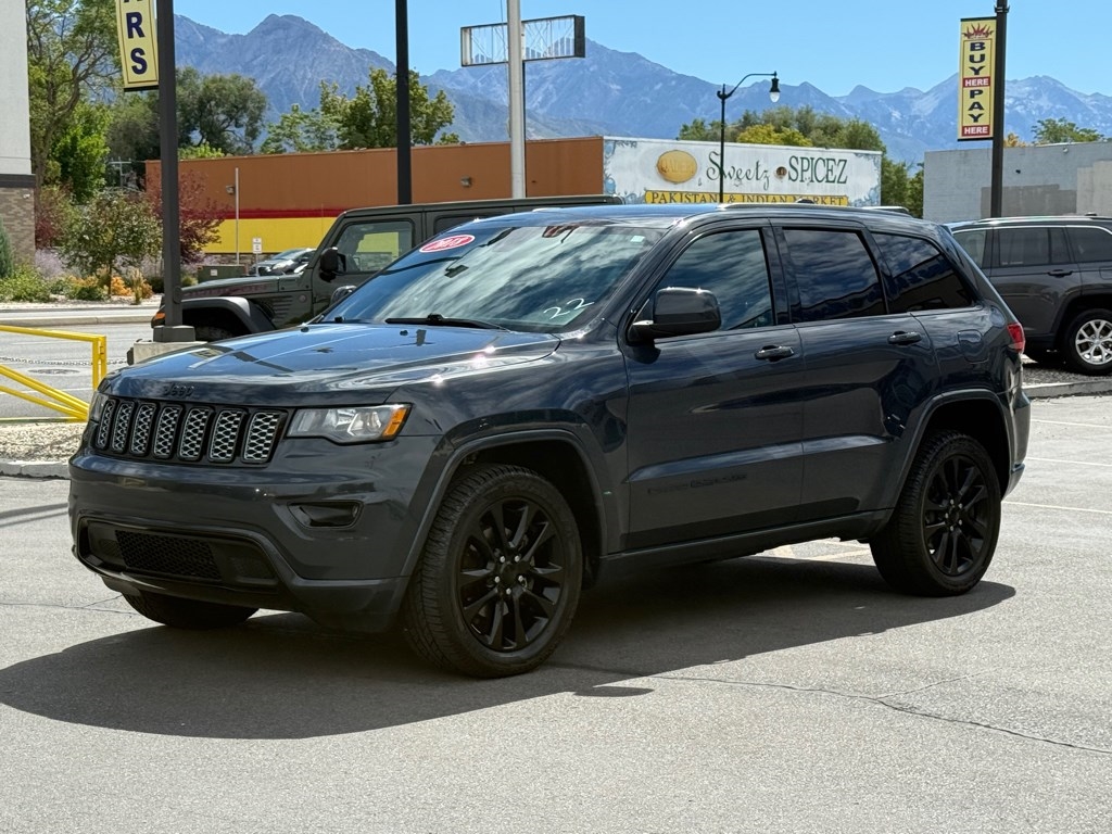 Jeep Grand Cherokee Altitude 4x4 2018 Jeep Grand Cherokee Altitude 4x4 2018
