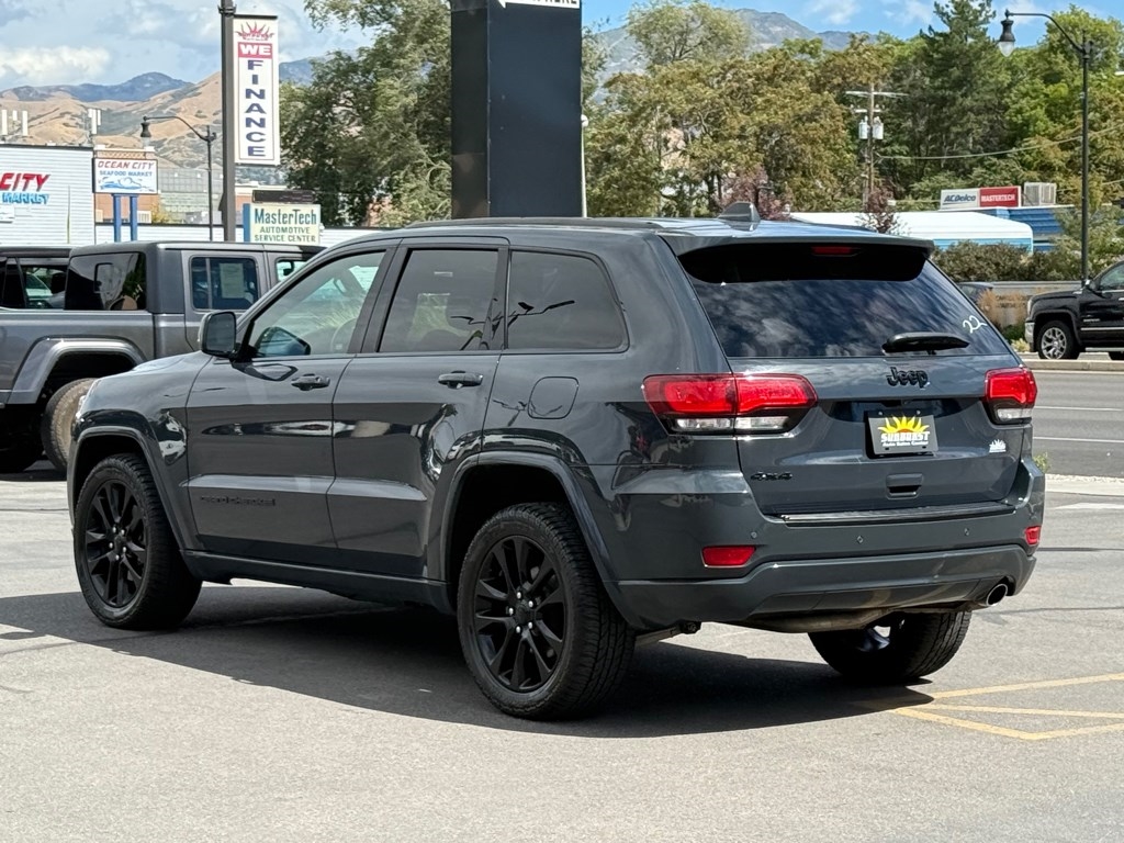 Jeep Grand Cherokee Altitude 4x4 2018 Jeep Grand Cherokee Altitude 4x4 2018