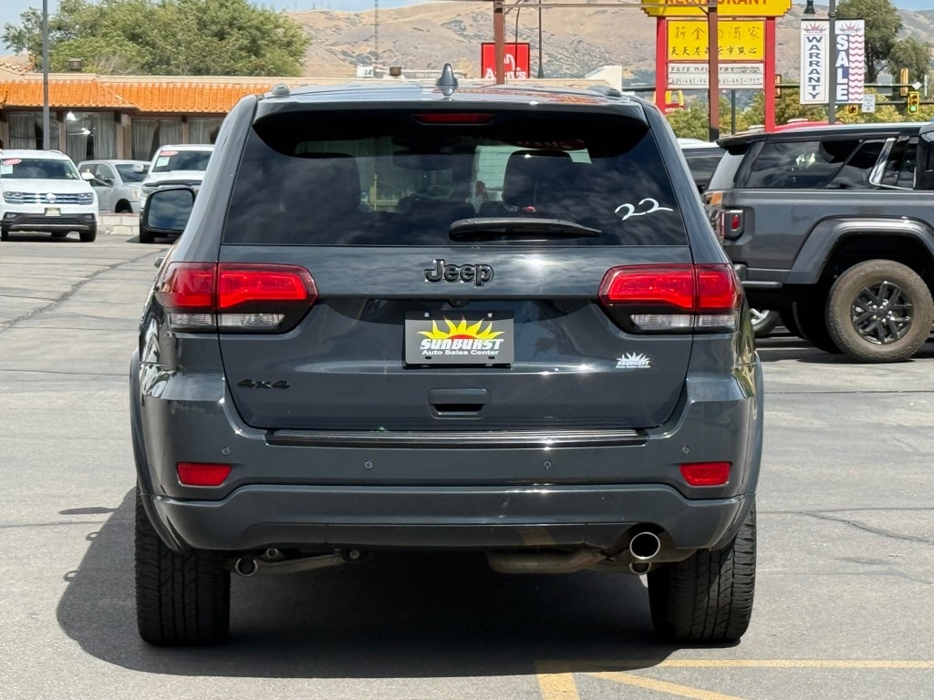 Jeep Grand Cherokee Altitude 4x4 2018 Jeep Grand Cherokee Altitude 4x4 2018