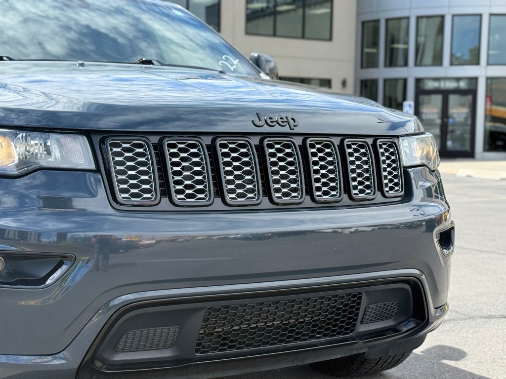 Jeep Grand Cherokee Altitude 4x4 2018 Jeep Grand Cherokee Altitude 4x4 2018