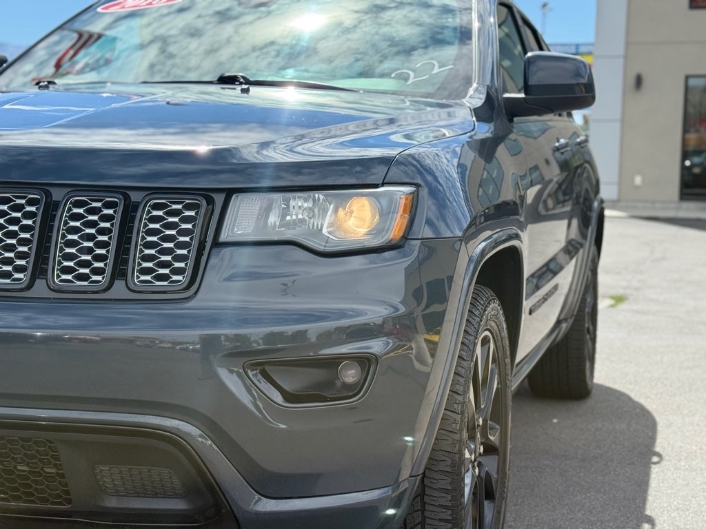 Jeep Grand Cherokee Altitude 4x4 2018 Jeep Grand Cherokee Altitude 4x4 2018