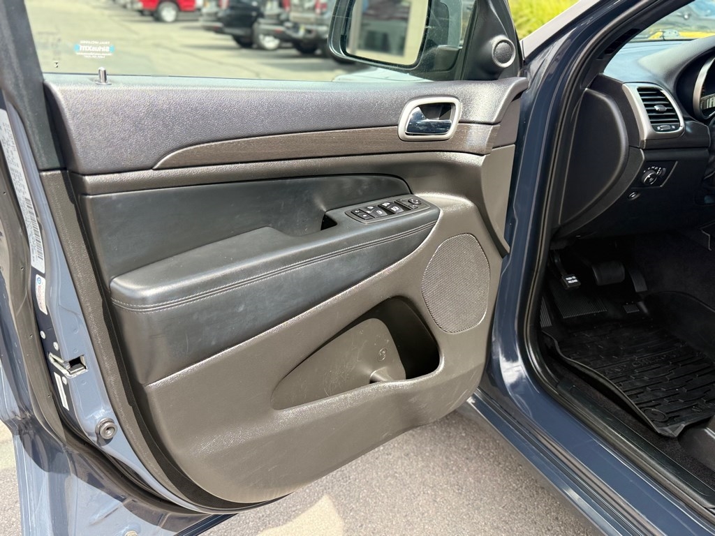 Jeep Grand Cherokee Altitude 4x4 2018 Jeep Grand Cherokee Altitude 4x4 2018