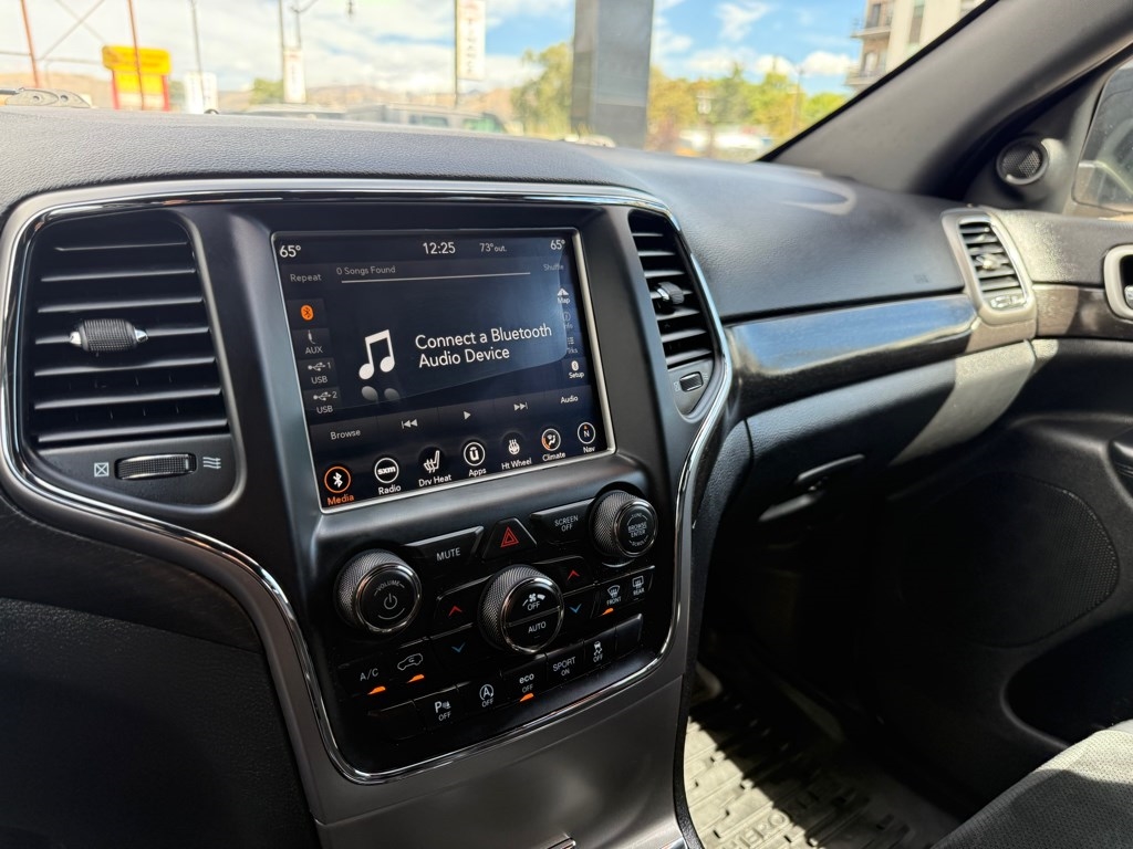 Jeep Grand Cherokee Altitude 4x4 2018 Jeep Grand Cherokee Altitude 4x4 2018