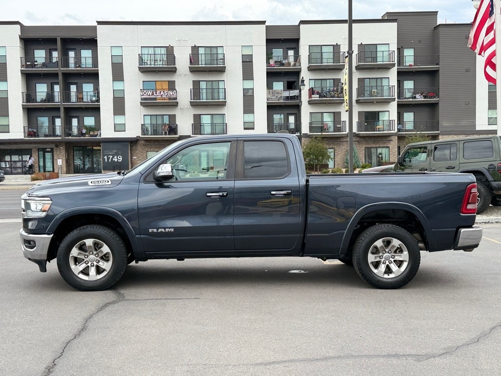 RAM 1500 Laramie 4x4 Quad Cab 6'4" Box 2021 RAM 1500 Laramie 4x4 Quad Cab 6'4" Box 2021
