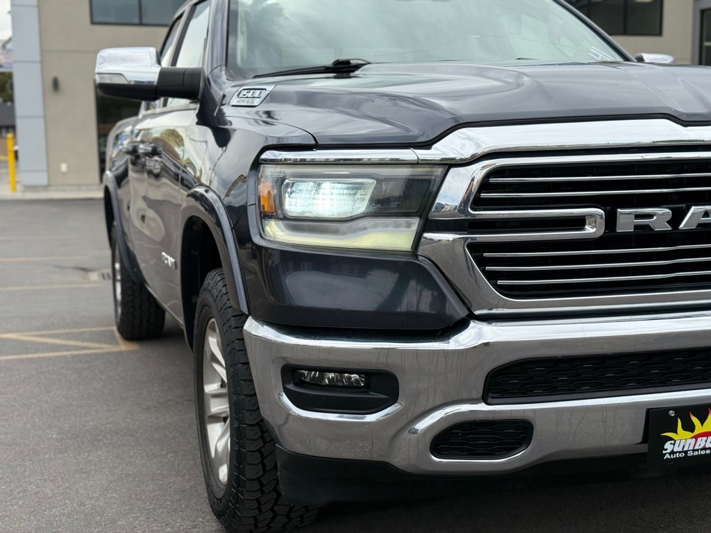 RAM 1500 Laramie 4x4 Quad Cab 6'4" Box 2021 RAM 1500 Laramie 4x4 Quad Cab 6'4" Box 2021