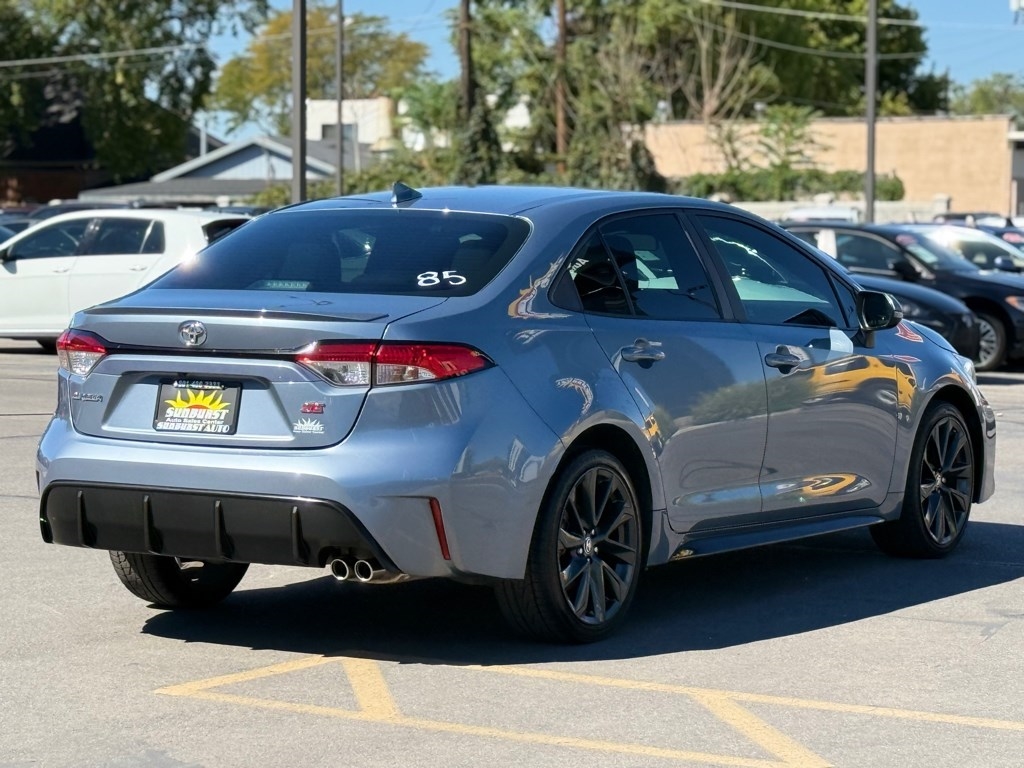 2023 Toyota Corolla SE photo 2