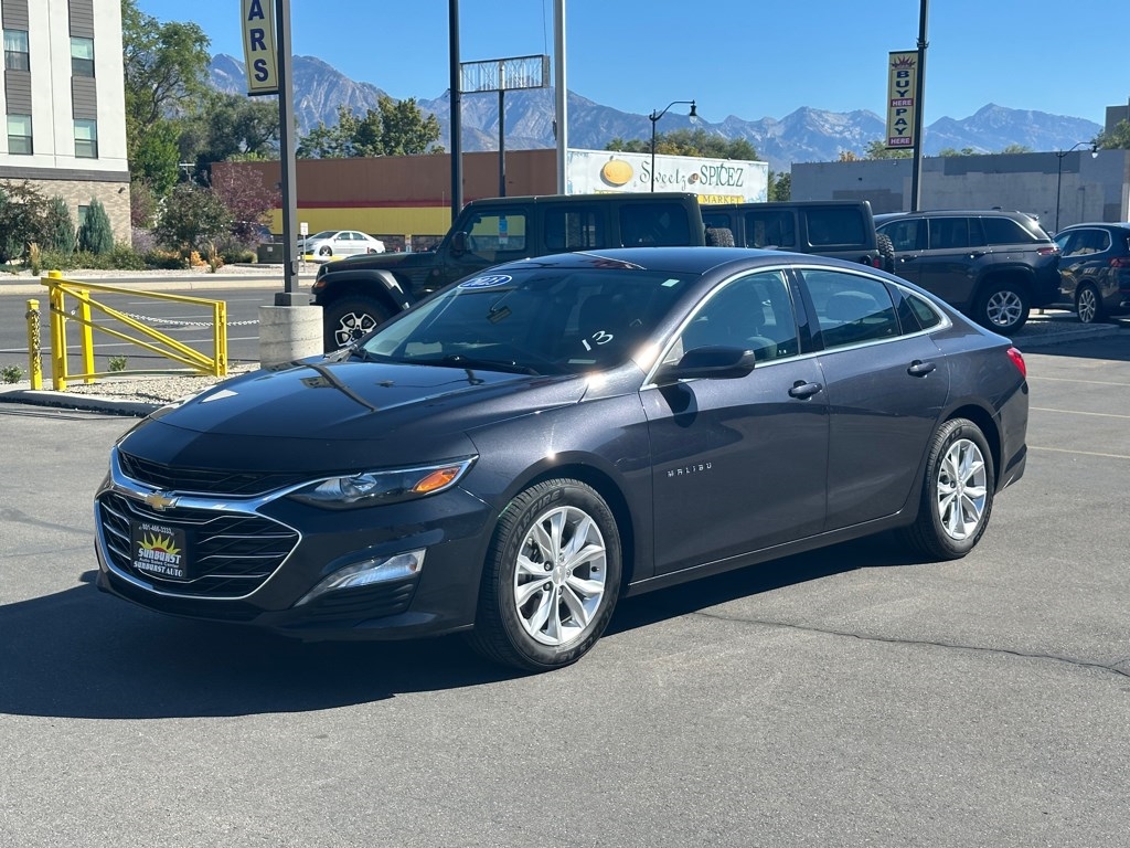 2023 Chevrolet Malibu 1LT photo 3