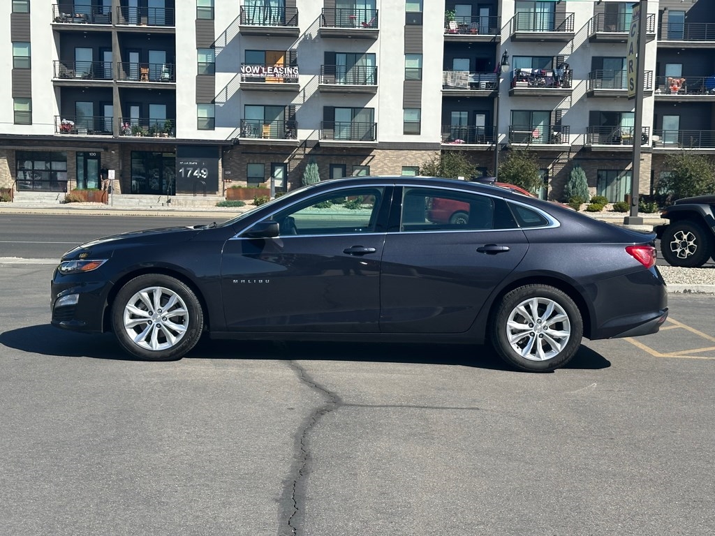 2023 Chevrolet Malibu 1LT photo 4