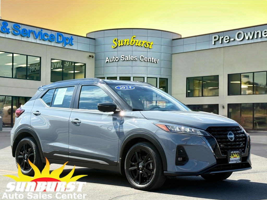 2024 Nissan Kicks SR FWD