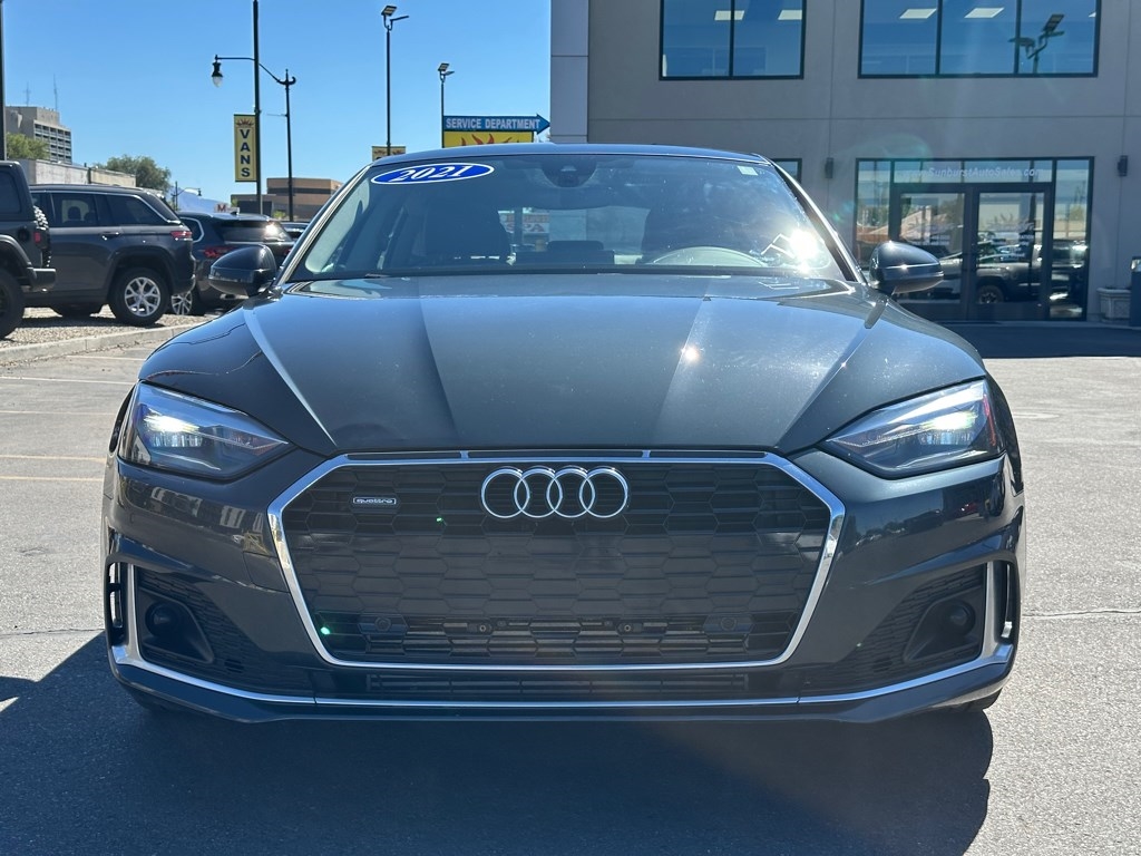2021 Audi A5 Premium 40 TFSI Quattro photo 2
