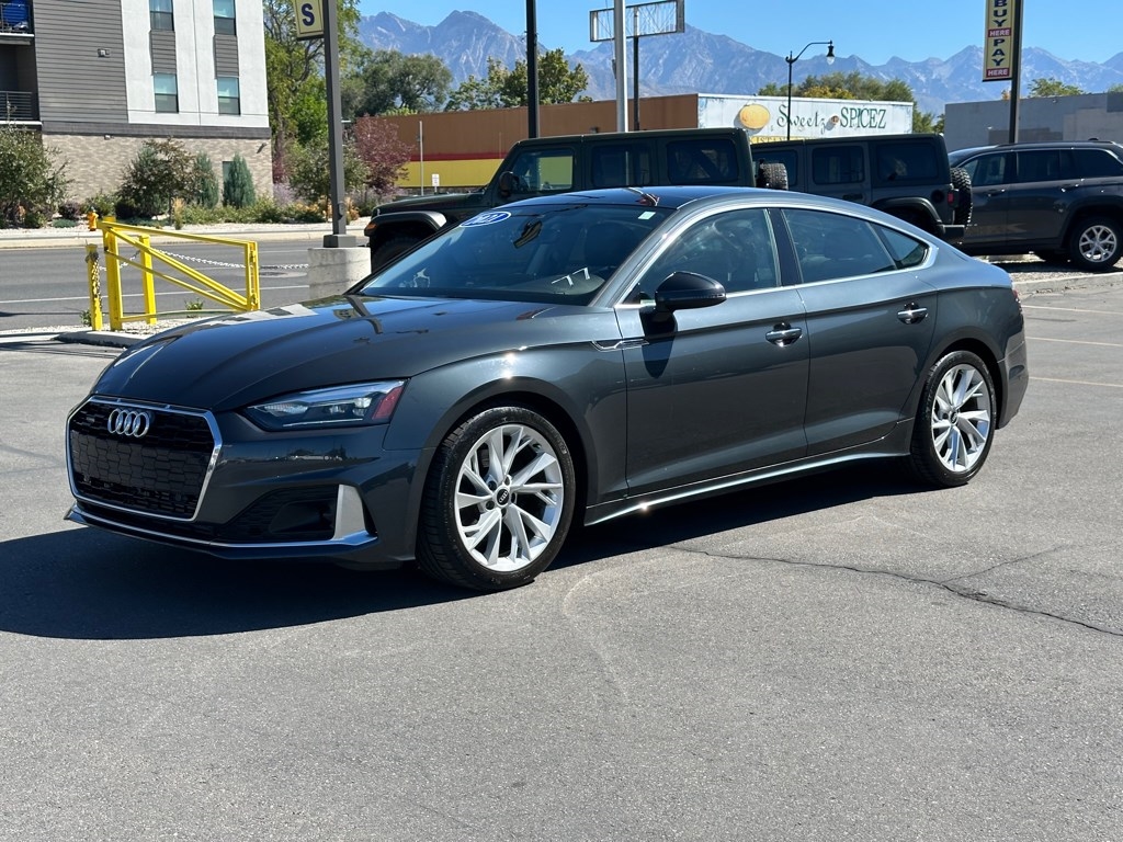 2021 Audi A5 Premium 40 TFSI Quattro photo 3