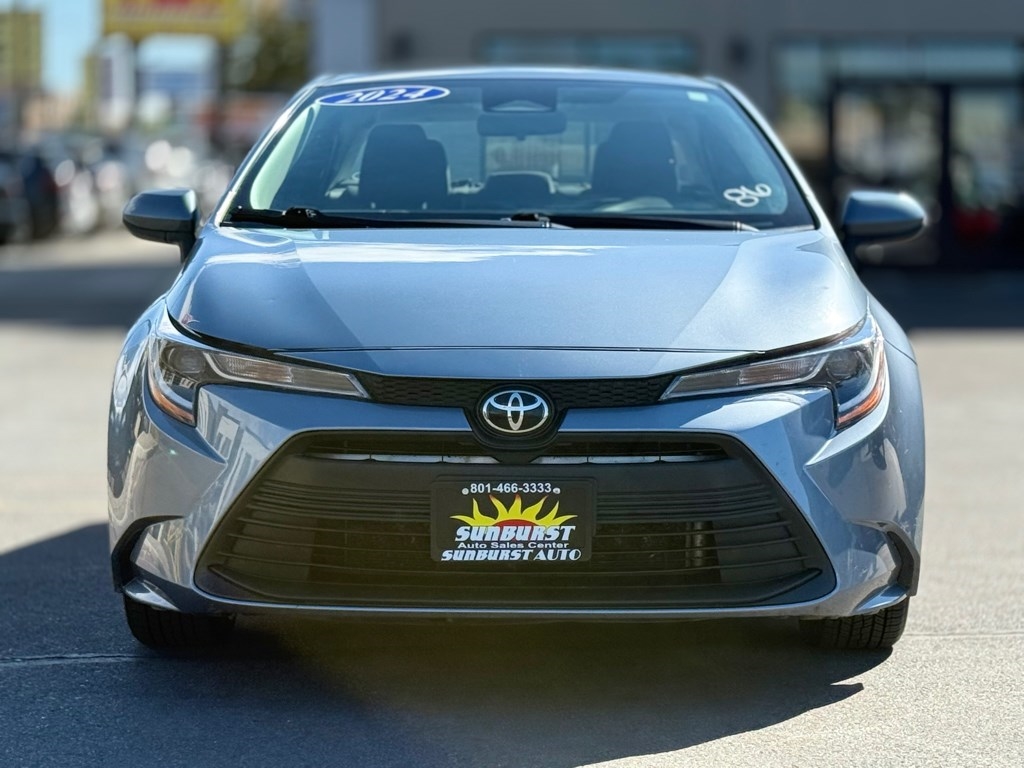 2024 Toyota Corolla LE photo 2