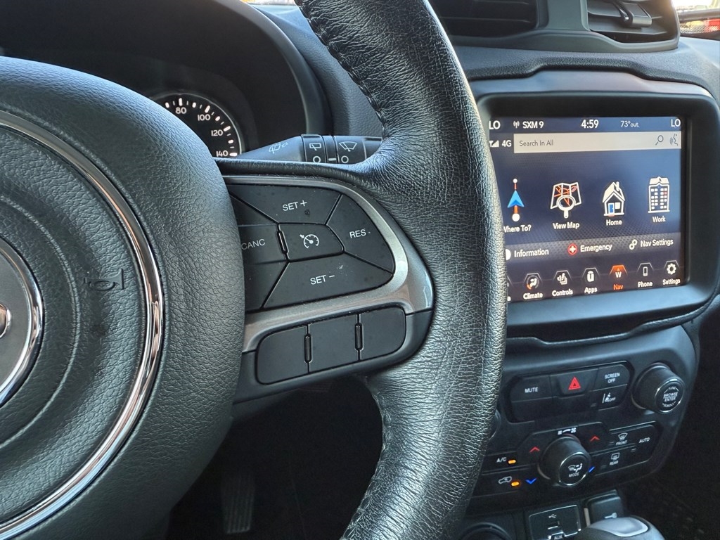 2022 Jeep Renegade Latitude photo 20