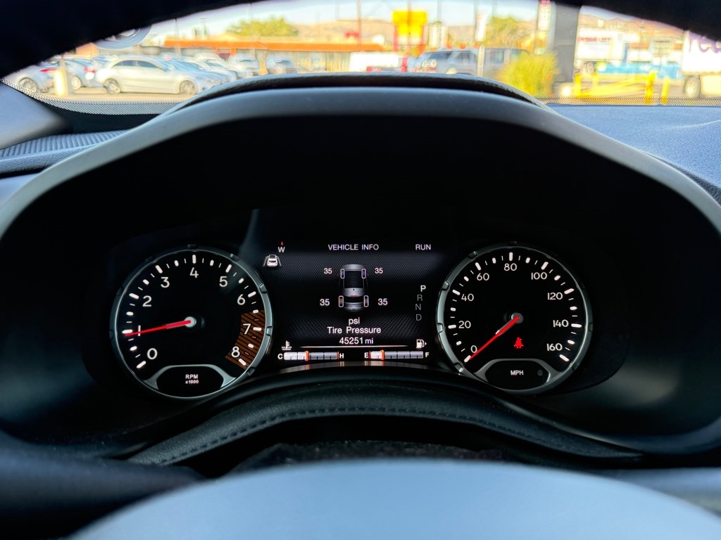2022 Jeep Renegade Latitude photo 22