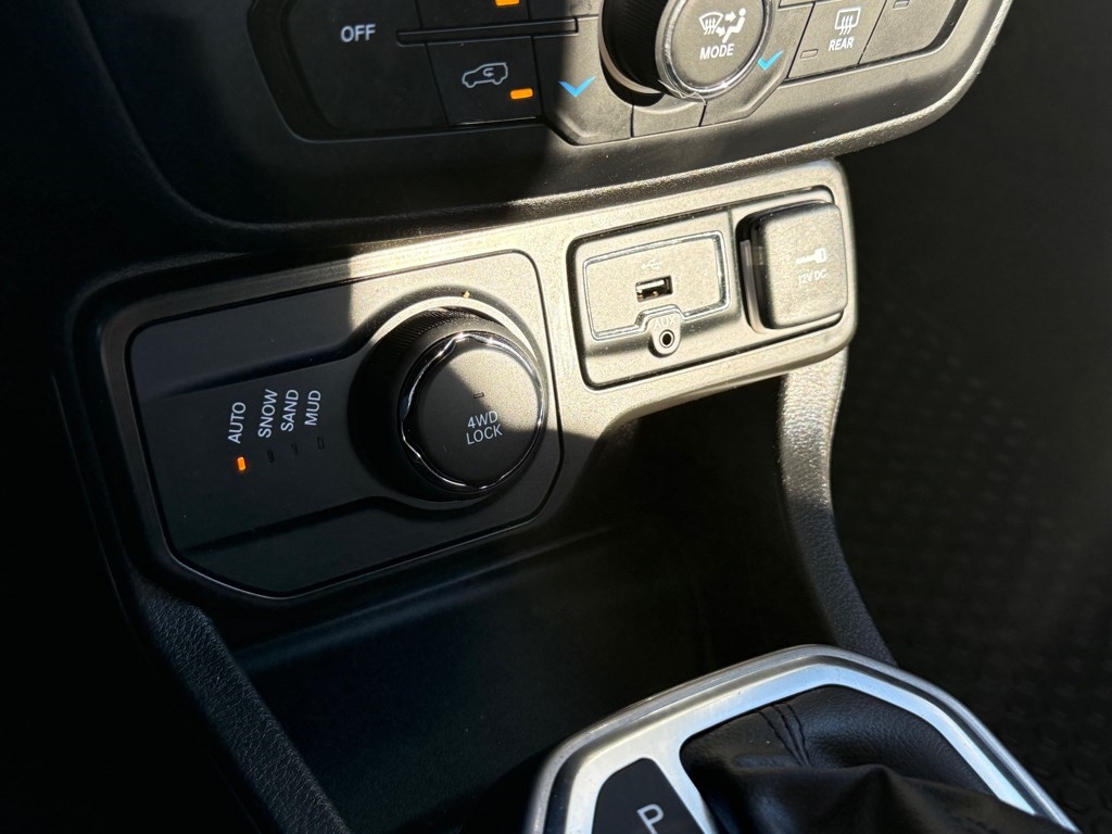 2022 Jeep Renegade Latitude photo 33