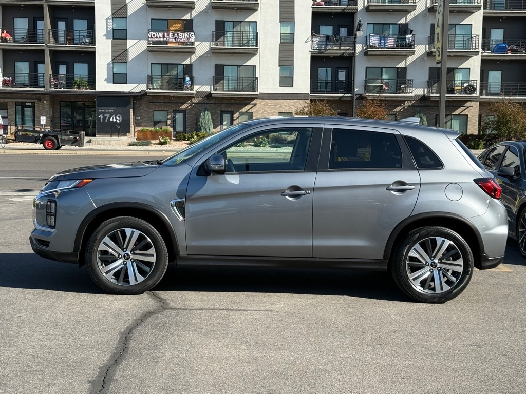 Mitsubishi Outlander Sport SE 2.0 AWC 2024 Mitsubishi Outlander Sport SE 2.0 AWC 2024