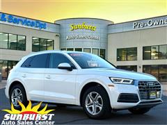 2018 Audi Q5  2018 Audi Q5