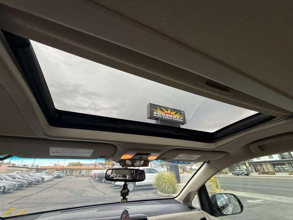 Toyota Sienna XLE 8-Passenger 2017