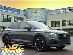 2019 Audi SQ5  2019 Audi SQ5