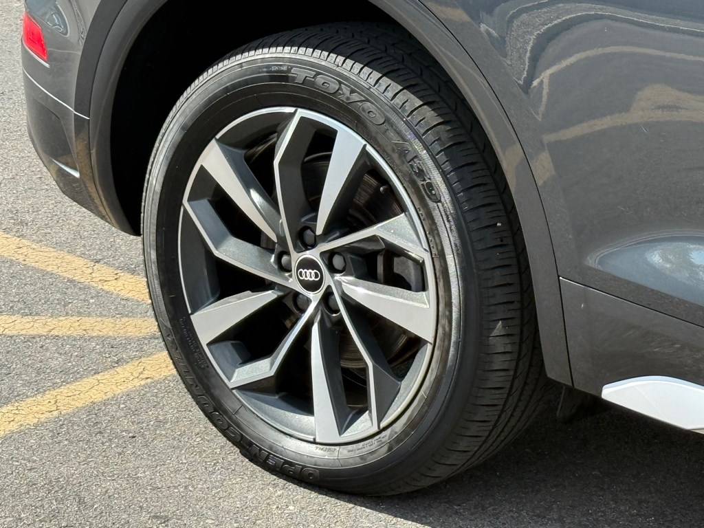 Audi Q5 Premium 45 TFSI quattro 2021