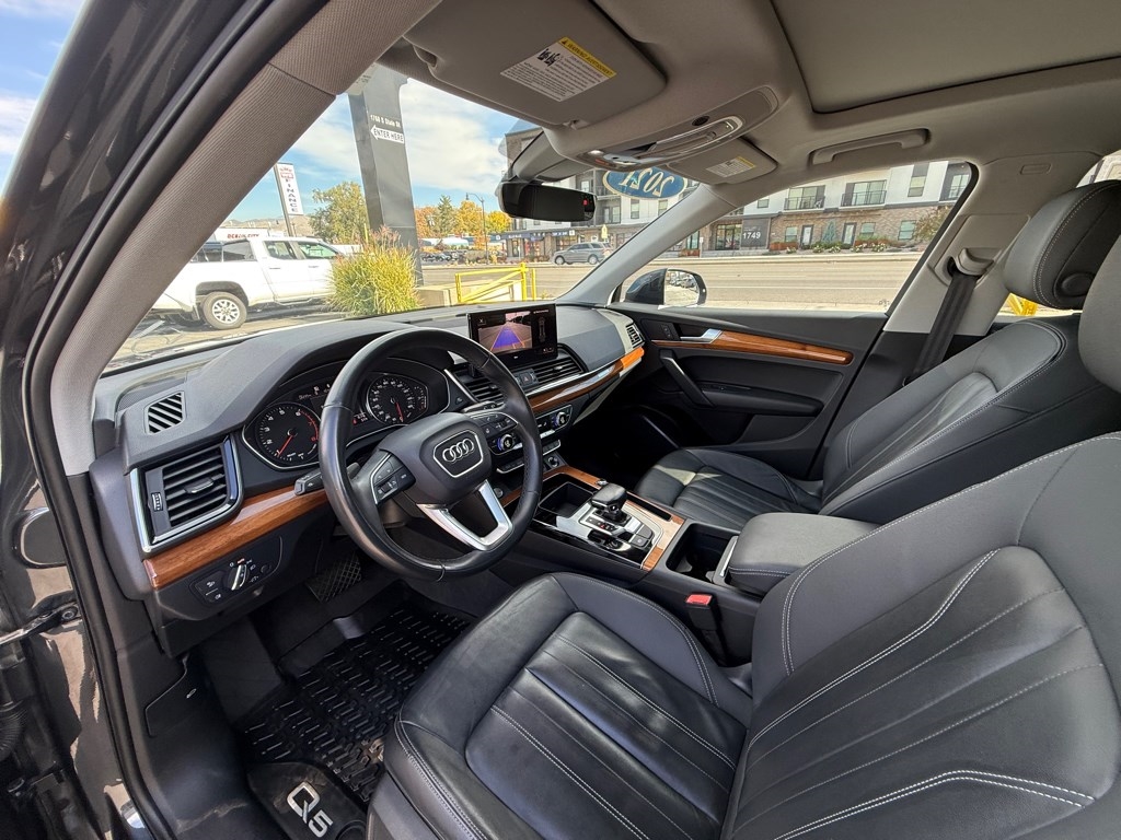 Audi Q5 Premium 45 TFSI quattro 2021