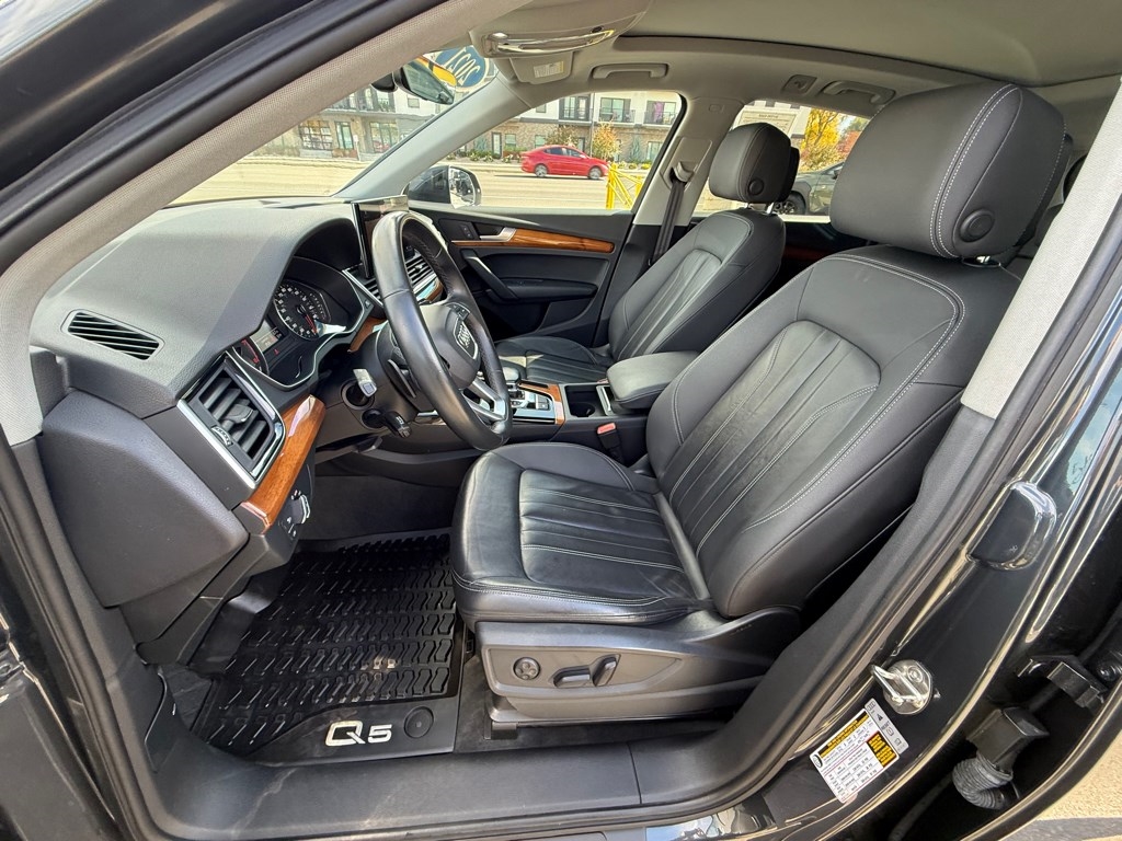 Audi Q5 Premium 45 TFSI quattro 2021