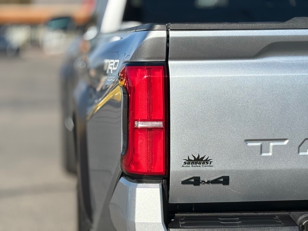 Toyota Tacoma 4WD TRD Off Road Double Cab 5' Bed MT (Natl) 2024 Toyota Tacoma 4WD TRD Off Road Double Cab 5' Bed MT (Natl) 2024