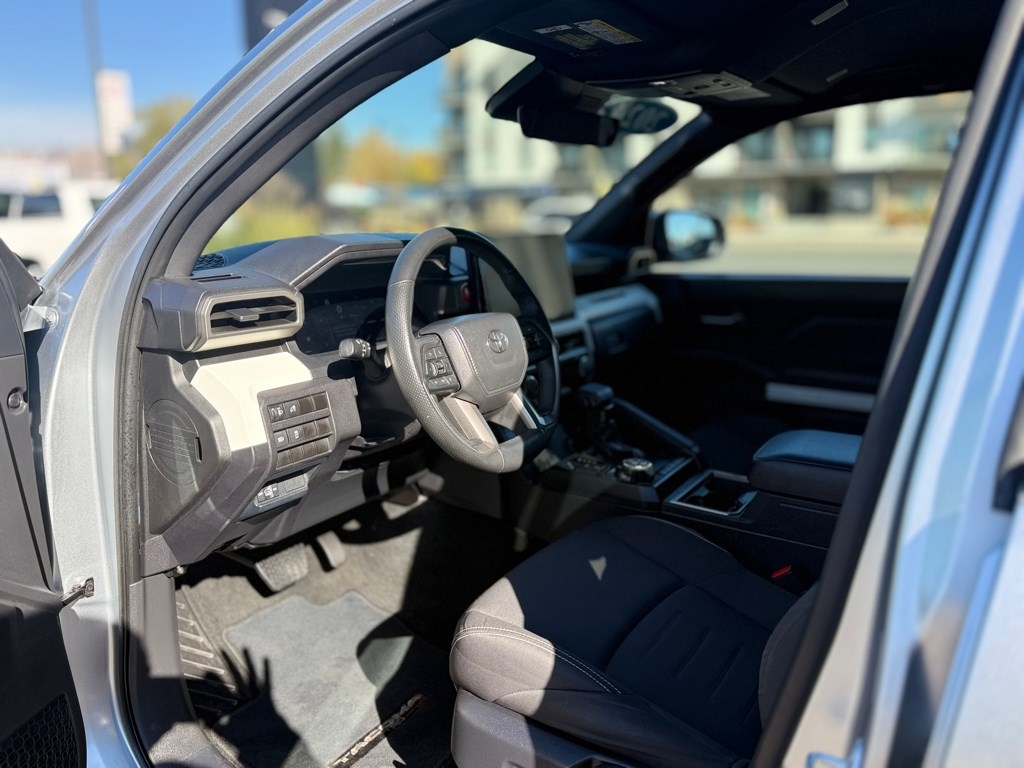 Toyota Tacoma 4WD TRD Off Road Double Cab 5' Bed MT (Natl) 2024 Toyota Tacoma 4WD TRD Off Road Double Cab 5' Bed MT (Natl) 2024