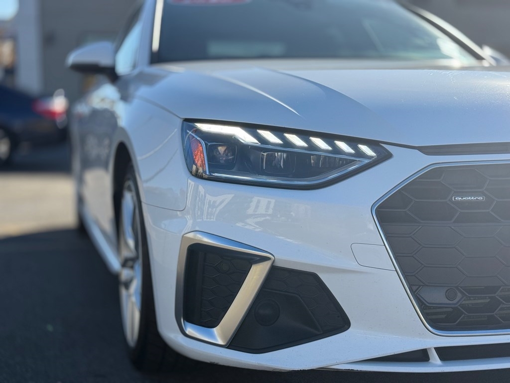 Audi A4 Sedan S line Premium Plus 45 TFSI quattro 2023 Audi A4 Sedan S line Premium Plus 45 TFSI quattro 2023