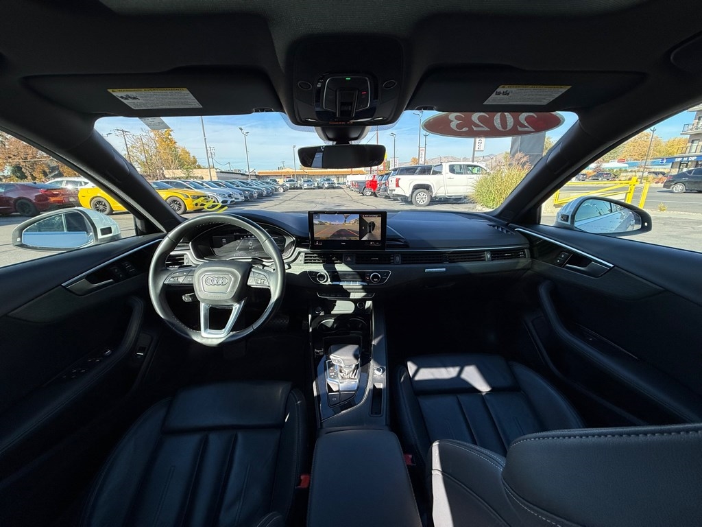 Audi A4 Sedan S line Premium Plus 45 TFSI quattro 2023 Audi A4 Sedan S line Premium Plus 45 TFSI quattro 2023