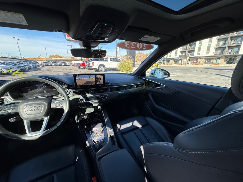 Audi A4 Sedan S line Premium Plus 45 TFSI quattro 2023 Audi A4 Sedan S line Premium Plus 45 TFSI quattro 2023